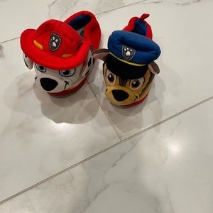 Paw patrol slippers, like new size 9/10